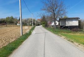 GRAĐEVINSKO ZEMLJIŠTE OKRUŽENO ŠUMOM I ZELENILOM, Sveti Ilija, Земля