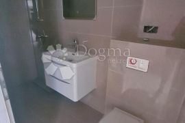 IZVANREDAN STAN U NOVOGRADNJI - CRIKVENICA, Crikvenica, Appartement