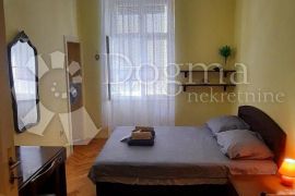 Stan sa 2 apartmana u strogom centru Opatije, Opatija, Appartamento