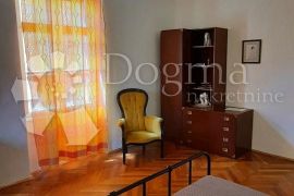 Stan sa 2 apartmana u strogom centru Opatije, Opatija, Appartamento