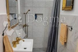 Stan sa 2 apartmana u strogom centru Opatije, Opatija, Appartamento