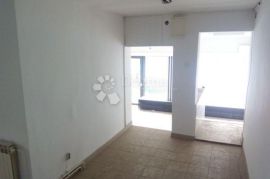 Poslovni prostor, ulični lokal, Maksimirska, 70 m2, Zagreb, Gewerbeimmobilie