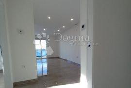 Crikvenica, apartman u novogradnji, Crikvenica, Appartement