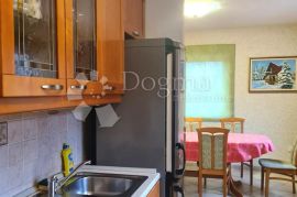 Kostrena, dvoetažni stan za najam, Kostrena, Appartment