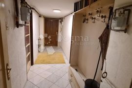 PRODAJA STANA MAKSIMIR, 85m², 4S+DB, SUTEREN, Zagreb, Flat