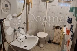 PRODAJA STANA MAKSIMIR, 85m², 4S+DB, SUTEREN, Zagreb, Flat