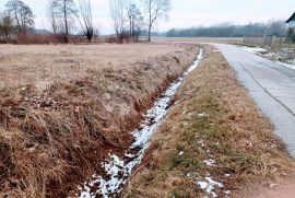 Građevinsko zemljište površiine 3.615m2 u okolici Zagreba, Brckovljani, Terrain