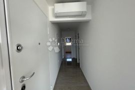 Luksuzan apartman 98 m² Malinska novogradnja (150 m od mora), Malinska-Dubašnica, Appartment