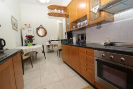 RIJEKA CENTAR PROSTRANI STAN 134.67 m², Rijeka, Appartment