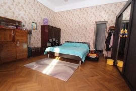 RIJEKA CENTAR PROSTRANI STAN 134.67 m², Rijeka, Appartment