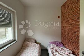 Poslovno stambeni prostor 76.5 m² Dražice, Jelenje, Εμπορικά ακίνητα