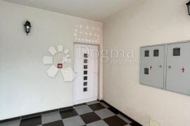 Poslovno stambeni prostor 76.5 m² Dražice, Jelenje, Εμπορικά ακίνητα