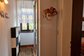 OPATIJA -  Trosobni stan uz more s balkonom i parkingom, Opatija, Appartment