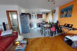 Prekrasan dvoetažni apartman u Krku, Krk, Appartment