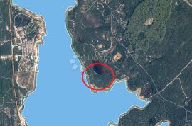 NEREZINE, POLJOPRIVREDNO, 11200 m², URONJENIH U MORE, Mali Lošinj, Terra