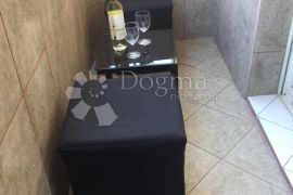 Jelićeva ulica komforan 1SKL 42 m², Rijeka, Appartement