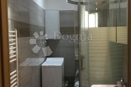 Jelićeva ulica komforan 1SKL 42 m², Rijeka, Daire