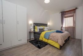 Apartmanska kuća s panoramskim pogledom na more, Poreč, Haus