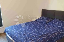 Apartman na 5 min od mora, Malinska-Dubašnica, Appartamento