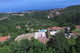 OPATIJA, POLJANE- KUĆA SA DVA DVOETAŽNA STANA DVA BAZENA I PANORAMSKI POGLED!, Opatija - Okolica, Casa