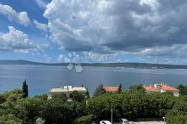 Novogradnja, drugi red od mora, Crikvenica, Kвартира