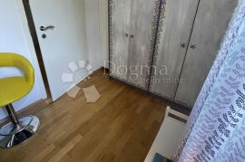 Rab-odličan stan u gradskoj jezgri s pogledom, Rab, Appartment