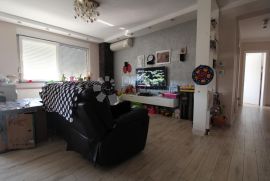 ŠKURINJE STAN 102.65 m² 3S+DB, Rijeka, Flat