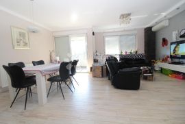 ŠKURINJE STAN 102.65 m² 3S+DB, Rijeka, Flat