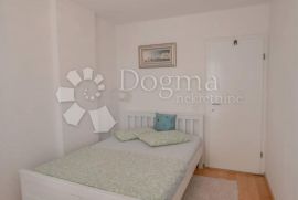 Prekrasna vila sa 10 apartmana, Poreč, Kuća