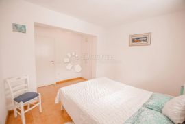 Prekrasna vila sa 10 apartmana, Poreč, Kuća