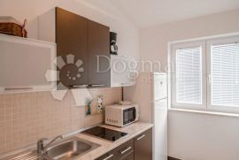 Prekrasna vila sa 10 apartmana, Poreč, Kuća