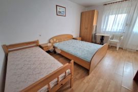 Investicijska prilika - Šilo (kuća s 5 apartmana), Dobrinj, بيت