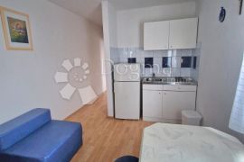 Investicijska prilika - Šilo (kuća s 5 apartmana), Dobrinj, بيت