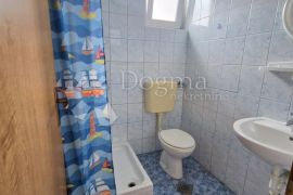 Investicijska prilika - Šilo (kuća s 5 apartmana), Dobrinj, بيت