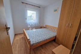 Investicijska prilika - Šilo (kuća s 5 apartmana), Dobrinj, بيت