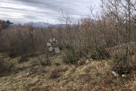 Građevinsko zemljište, tri zgrade po četiri stana, Marinići, Viškovo, Land