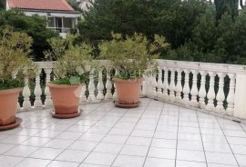 Selce - apartman u centru, 60 metara od plaže, Crikvenica, Διαμέρισμα