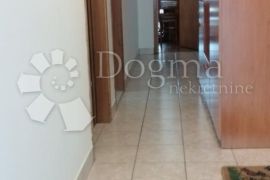 Selce - apartman u centru, 60 metara od plaže, Crikvenica, Διαμέρισμα