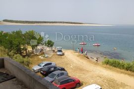 Luxury Beachfront Suite + Privat Infinitypool!!, Povljana, Kвартира