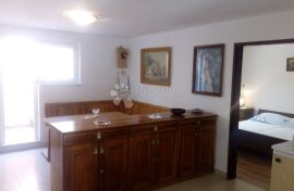 Veli Lošinj, apartman 30 m od mora, Mali Lošinj, Flat