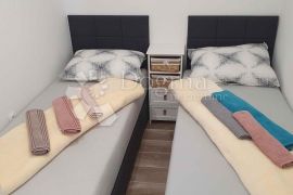 TURNIĆ, 3 apartmana, investicijsko blago, Rijeka, Appartment