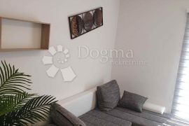 TURNIĆ, 3 apartmana, investicijsko blago, Rijeka, Appartment