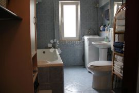 Duplex kuća na iznimnoj lokaciji u Rovinju, Rovinj, Дом