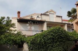 Duplex kuća na iznimnoj lokaciji u Rovinju, Rovinj, Дом