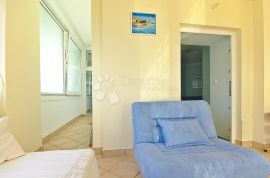 OPATIJA Etaža kuće s potencijalom, Opatija, Appartement