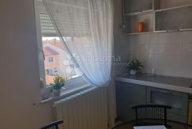 Predivan dvoetažni stan na atraktivnoj lokaciji, Pula, Appartment