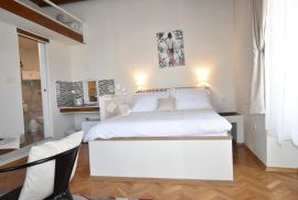 Prilika za investiciju u samom centru, Rijeka, Appartement