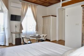 Prilika za investiciju u samom centru, Rijeka, Appartement