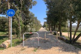 ROVINJ – lijepa padina s pogledom, dijelom maslinik, dijelom pašnjak, Rovinj, Terrain