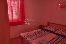 Apartmanska kuća u okolici Poreča, Poreč, بيت